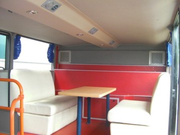 28 seater coach lower decker